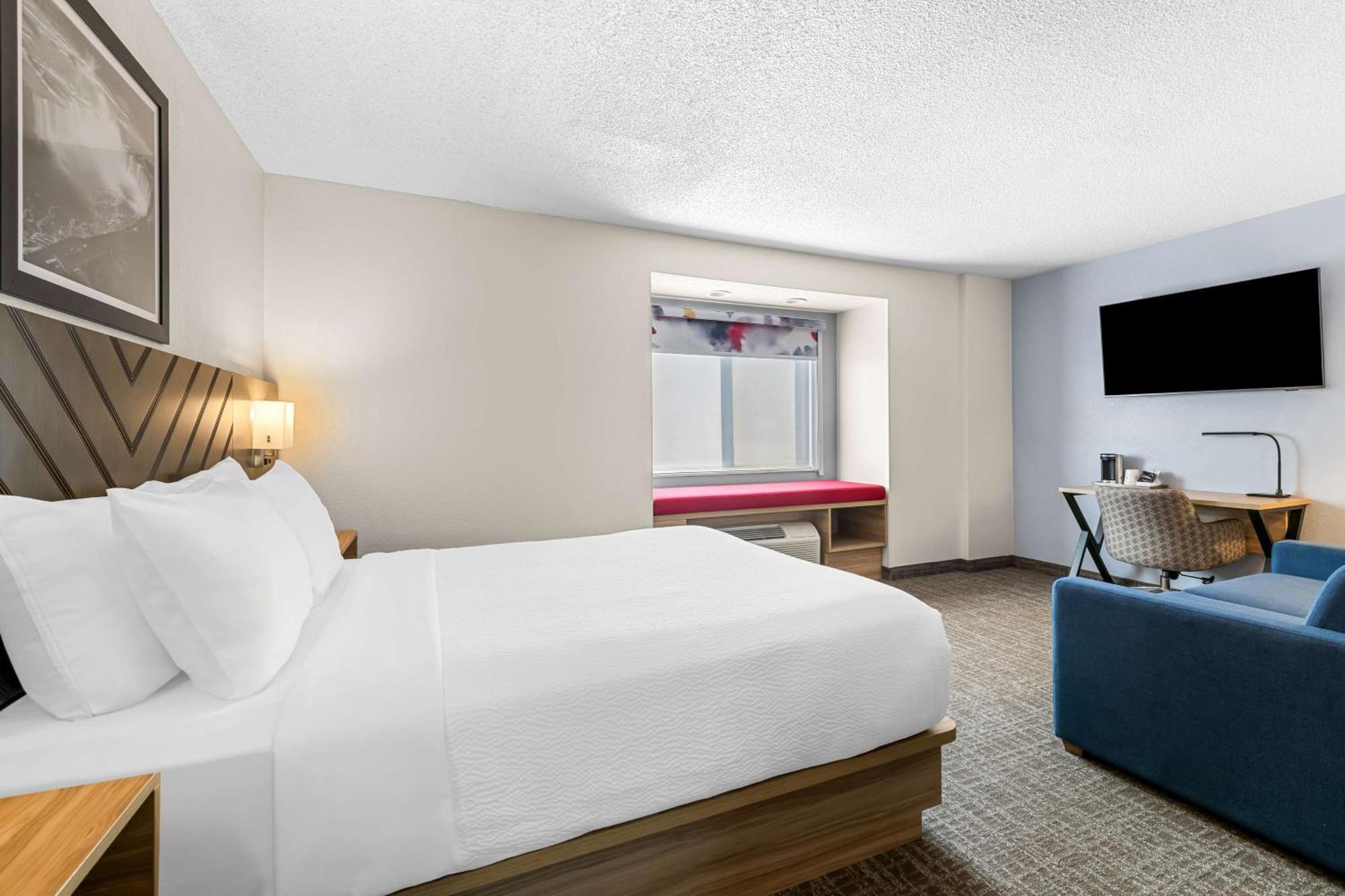 Best Western Buffalo Inn & Suites Extérieur photo