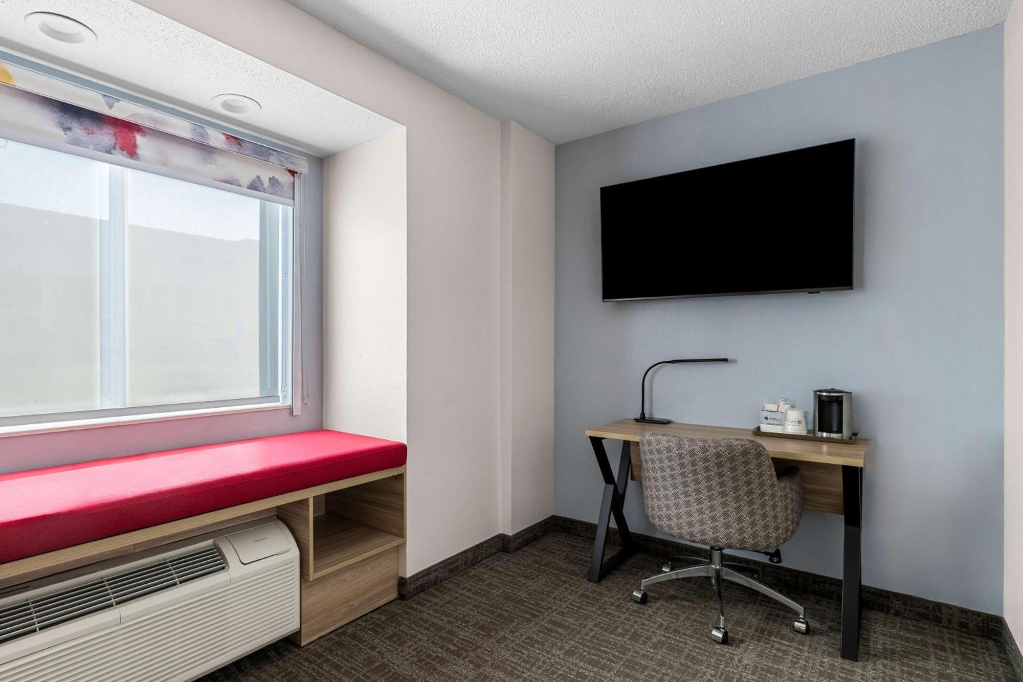 Best Western Buffalo Inn & Suites Extérieur photo